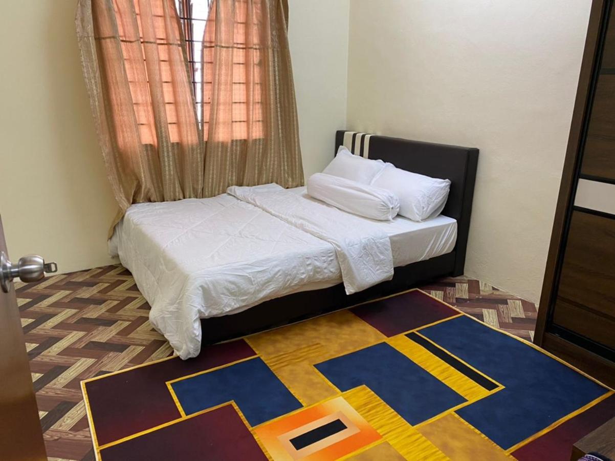 Homestay Sri Jasmine Kajang Bagian luar foto